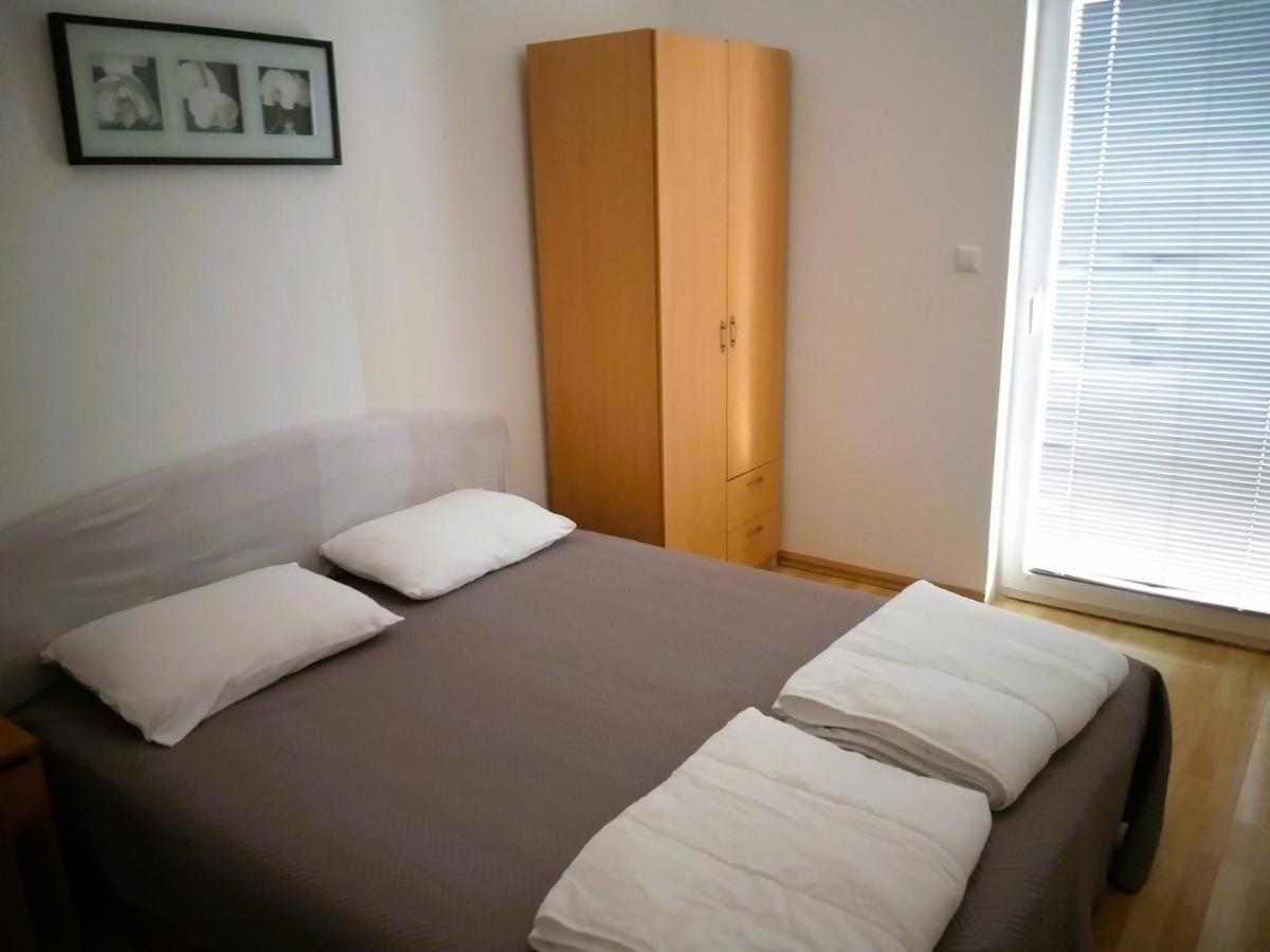 Villa Dobra Family Apartments Vir Εξωτερικό φωτογραφία