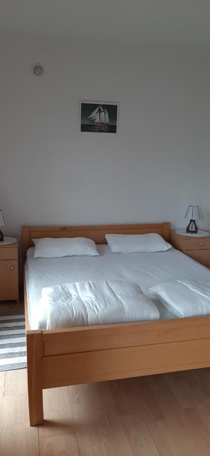 Villa Dobra Family Apartments Vir Εξωτερικό φωτογραφία