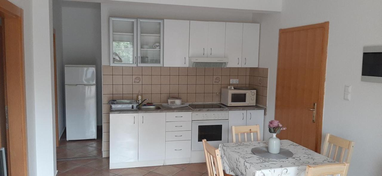 Villa Dobra Family Apartments Vir Εξωτερικό φωτογραφία